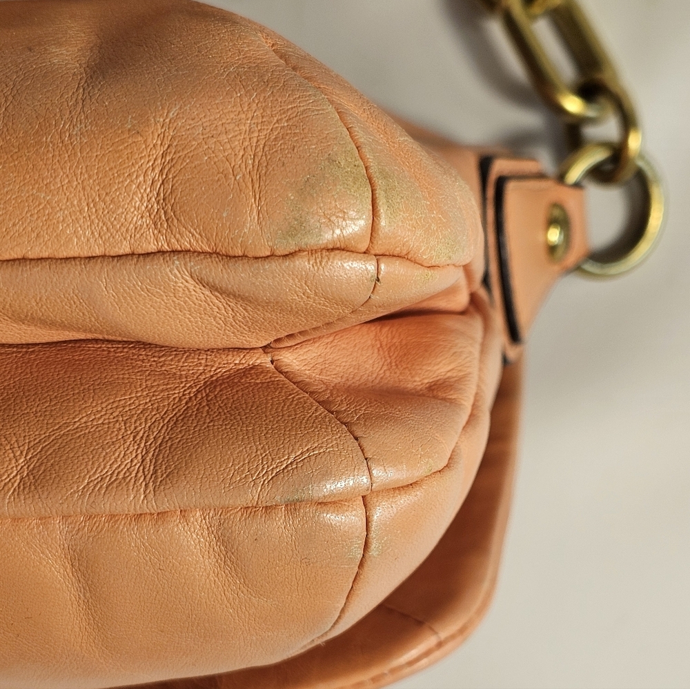 Vtg COACH Peach Leather Shoulder Bag (14755) RARE - Picture 10 of 14
